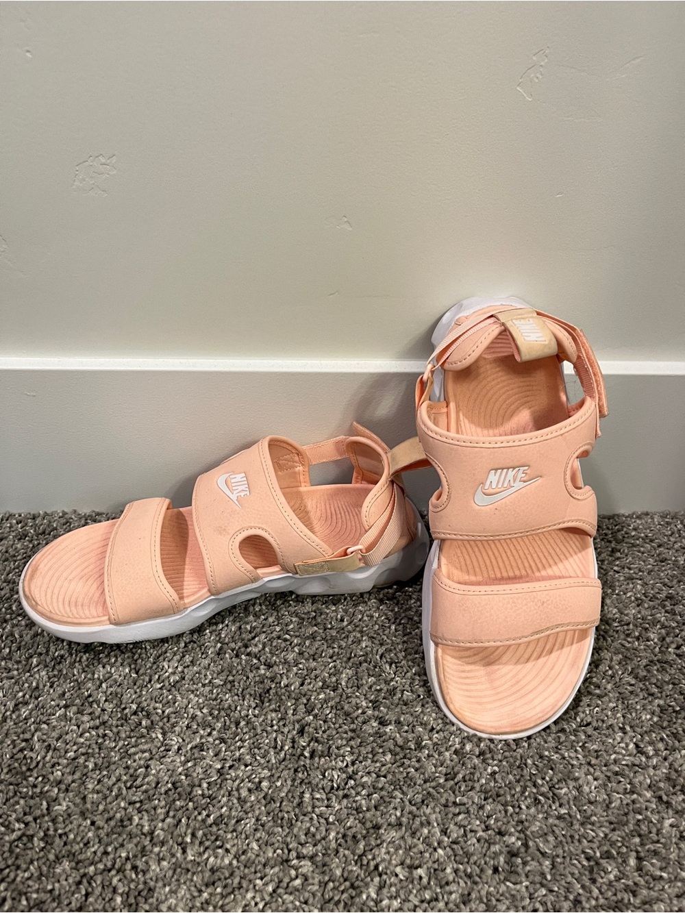 Nike Women’s Peach Strappy Sport Sandals